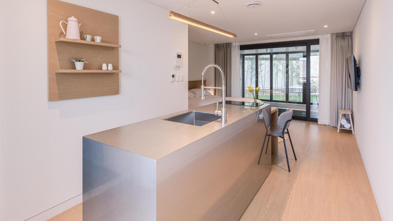 Albescent Poolvilla 庆州 外观 照片