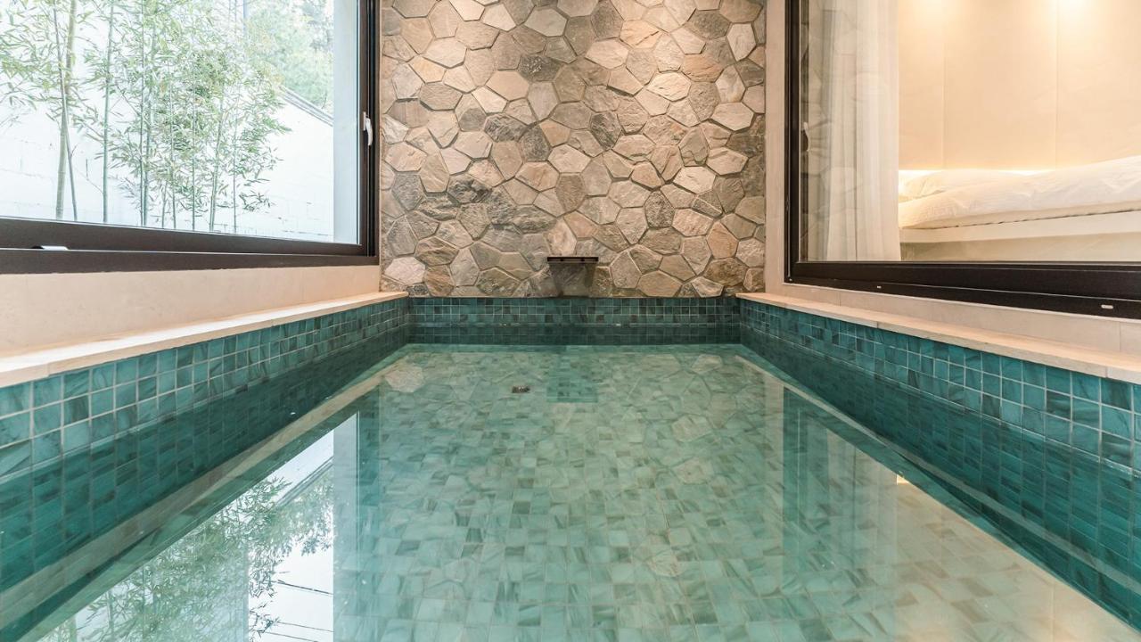 Albescent Poolvilla 庆州 外观 照片
