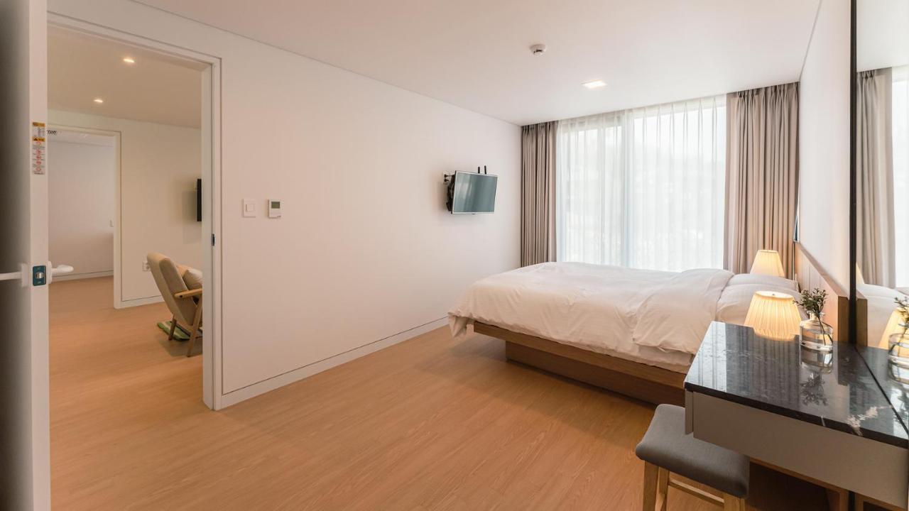 Albescent Poolvilla 庆州 外观 照片