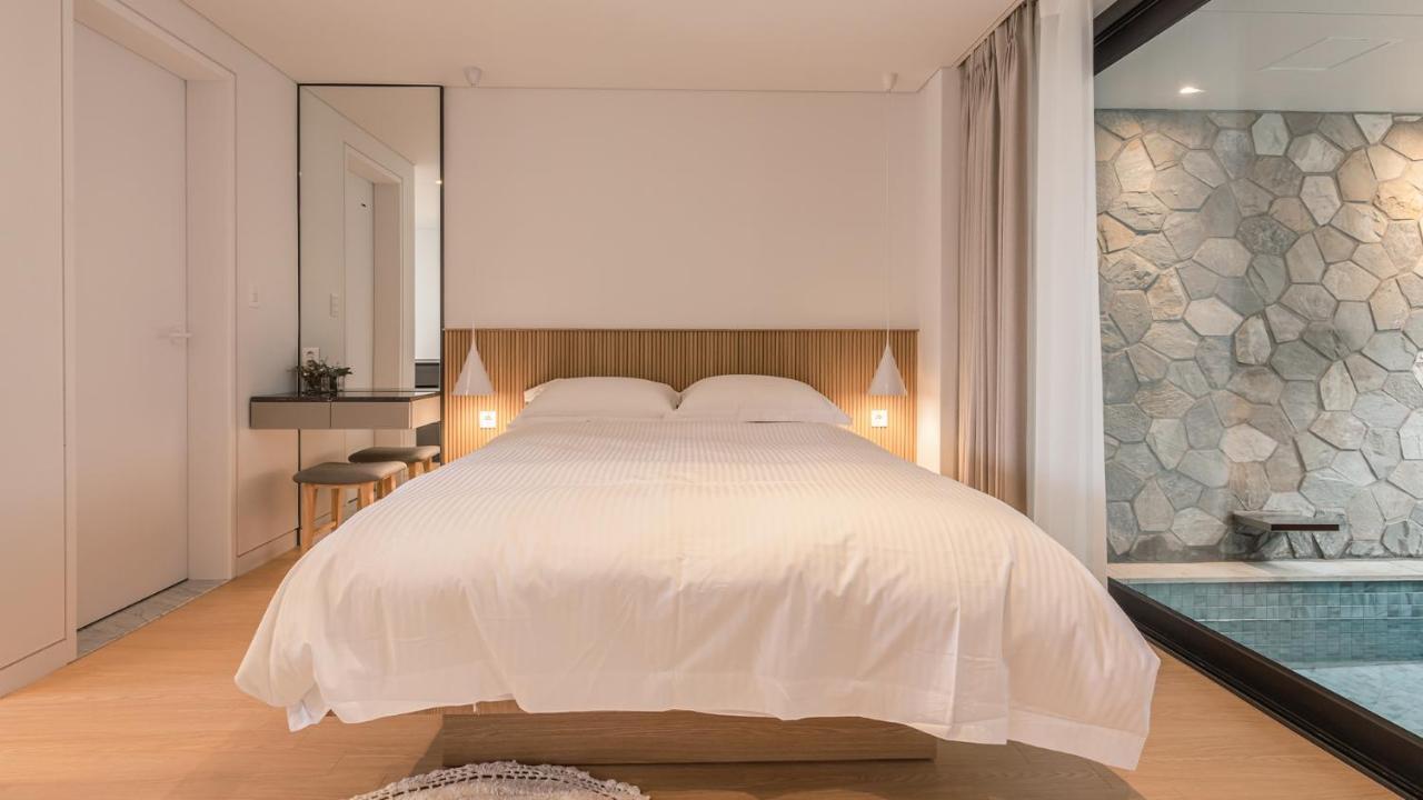 Albescent Poolvilla 庆州 外观 照片